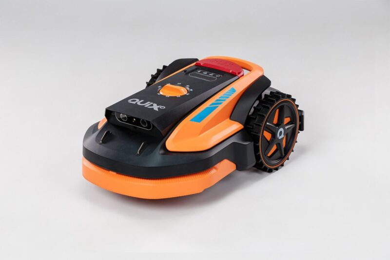 Kosilnica robotska Quix Oculus Villager