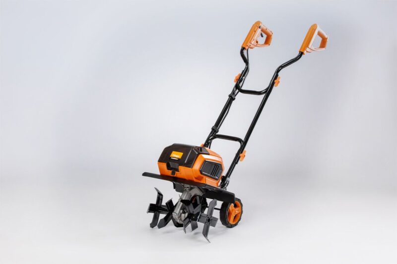 Prekopalnik akumulatorski VCT 3640 Villager